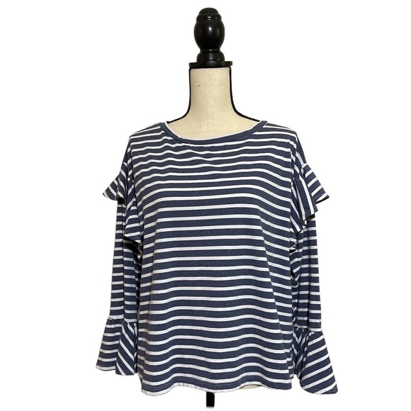Sundry Striped Bell Sleeve Ruffle Shoulder Top in Navy & White Sz M - Picture 5 of 9